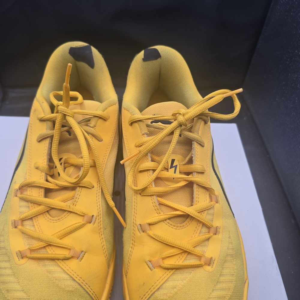 Puma Vibrant Yellow Men's Athletic Shoes‎